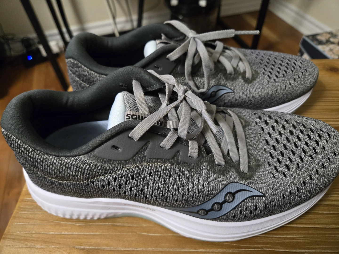 Saucony Clarion Women's Running Shoes - Grey Size 8 - photo 3