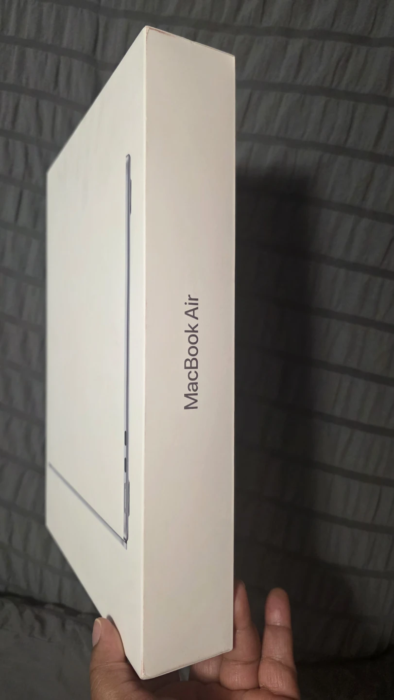 Apple MacBook Air 13-inch