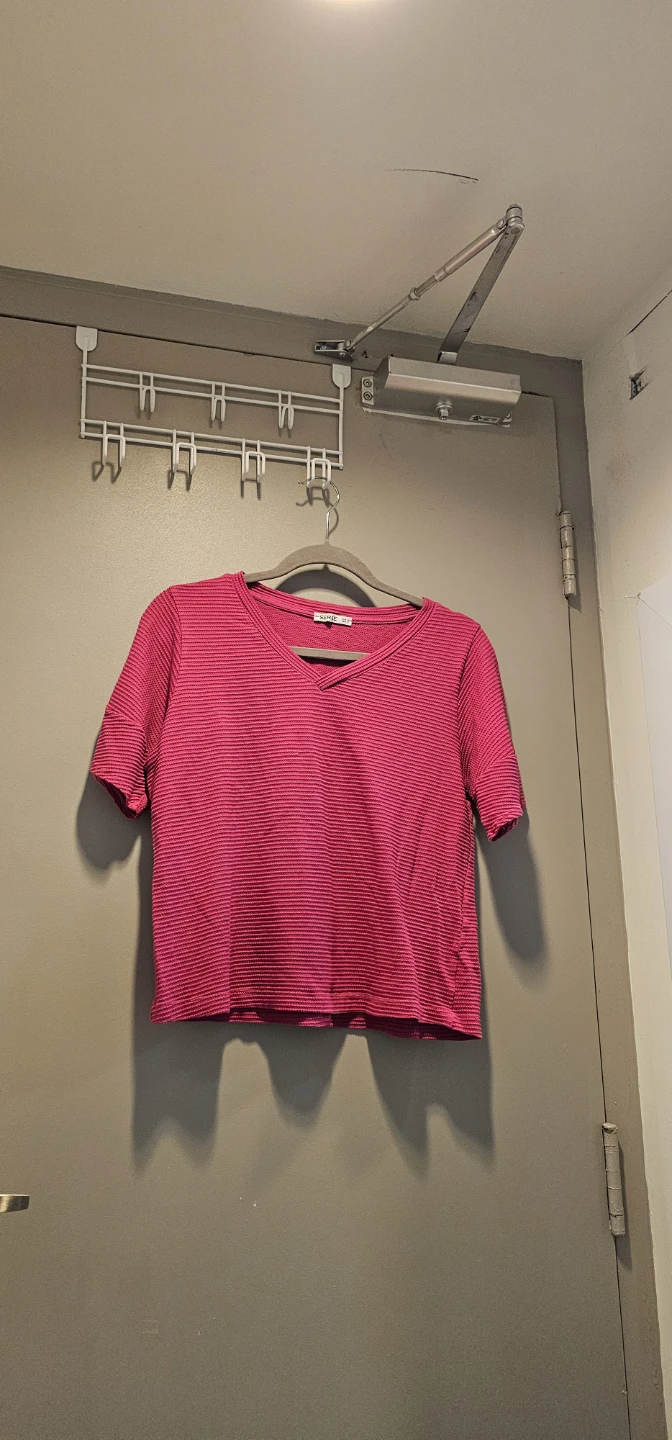 SERGE Pink Textured Short Sleeve Top - Size L