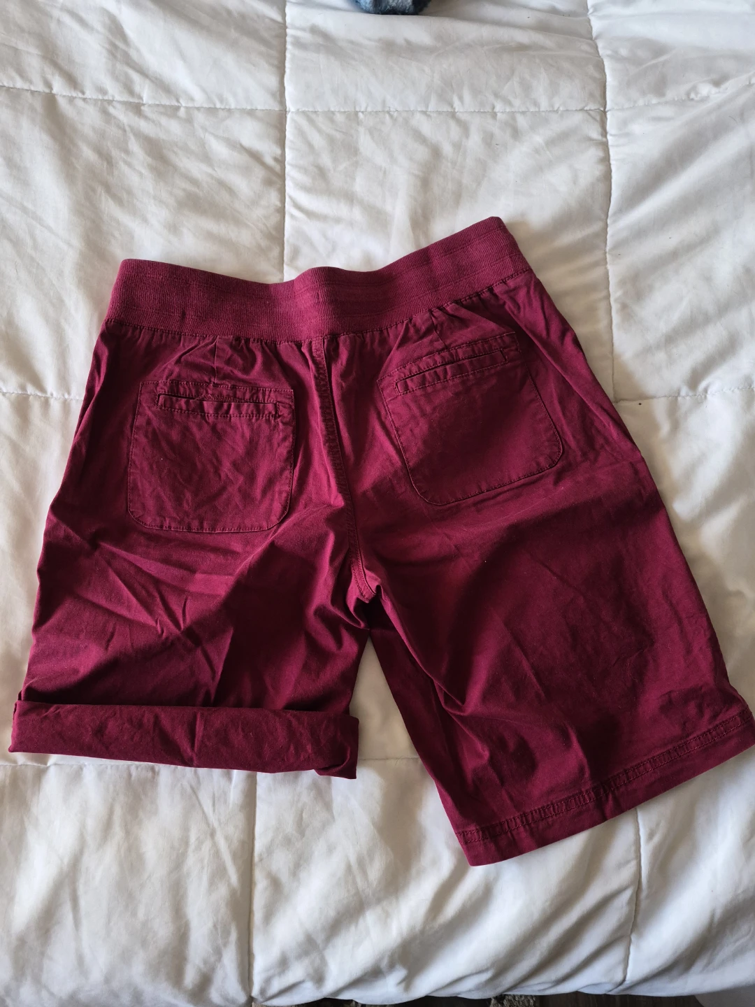 Womens Burgundy Bermuda Shorts  Sz Medium👍