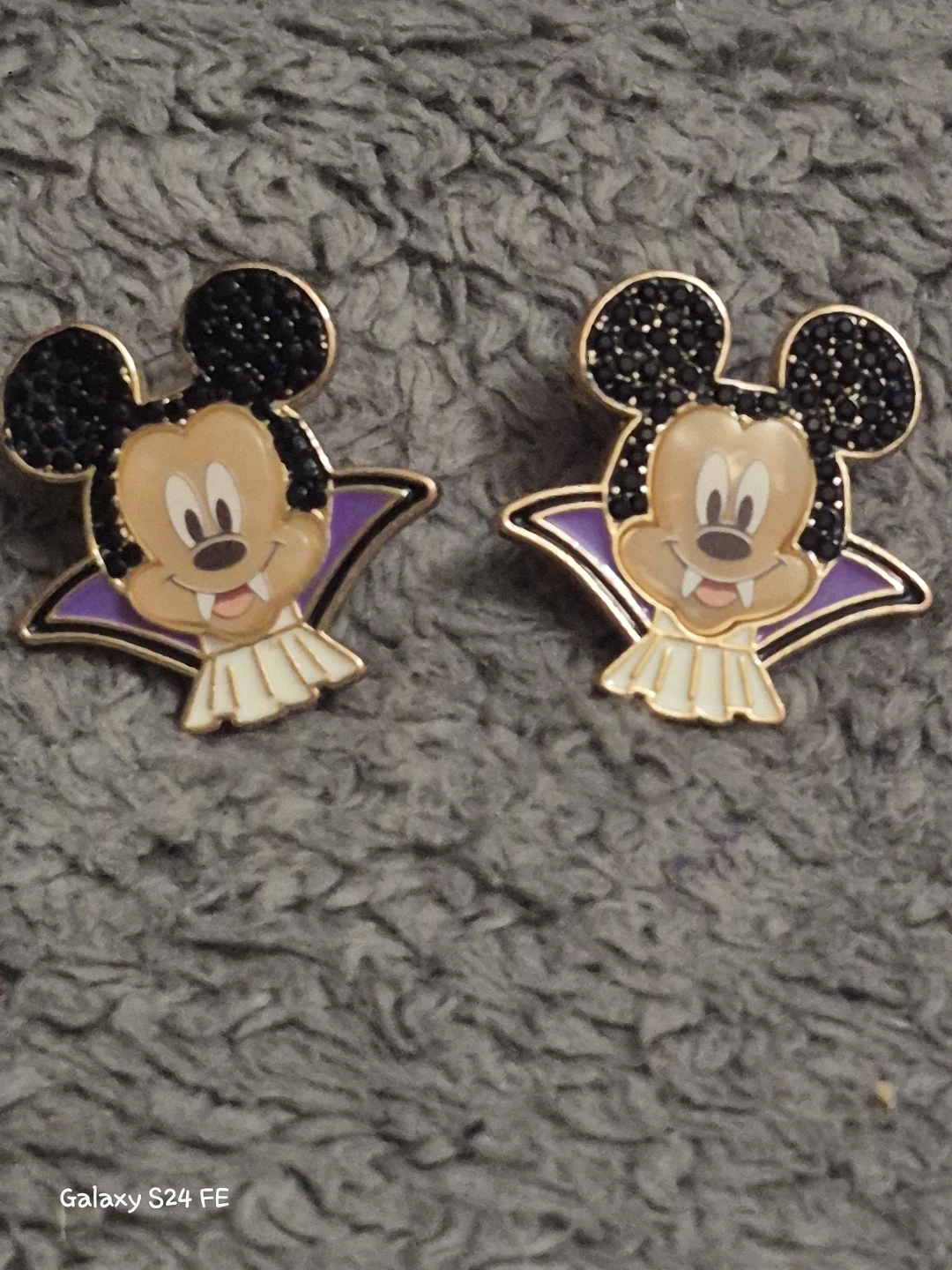 Disney BaubleBar Mickey Mouse Vampire Earrings - photo 4