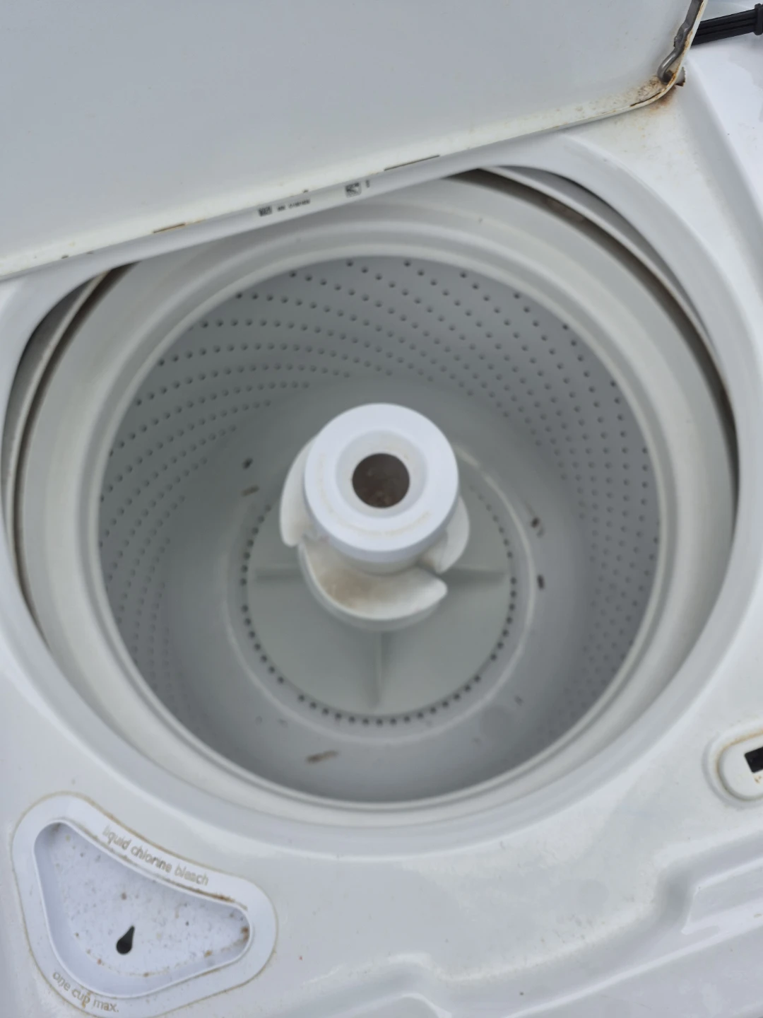 Whirlpool Washer and Dryer Set - photo 4