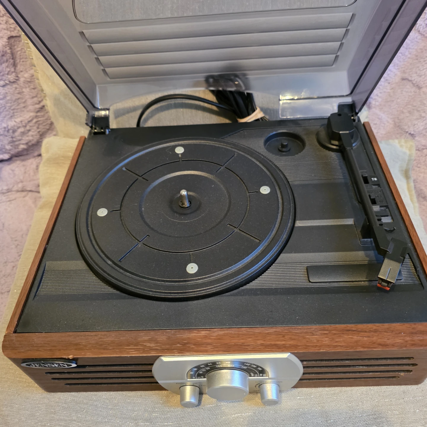 Jensen JTA-222 3-Speed Vinyl records player Stereo with Radio - photo 2