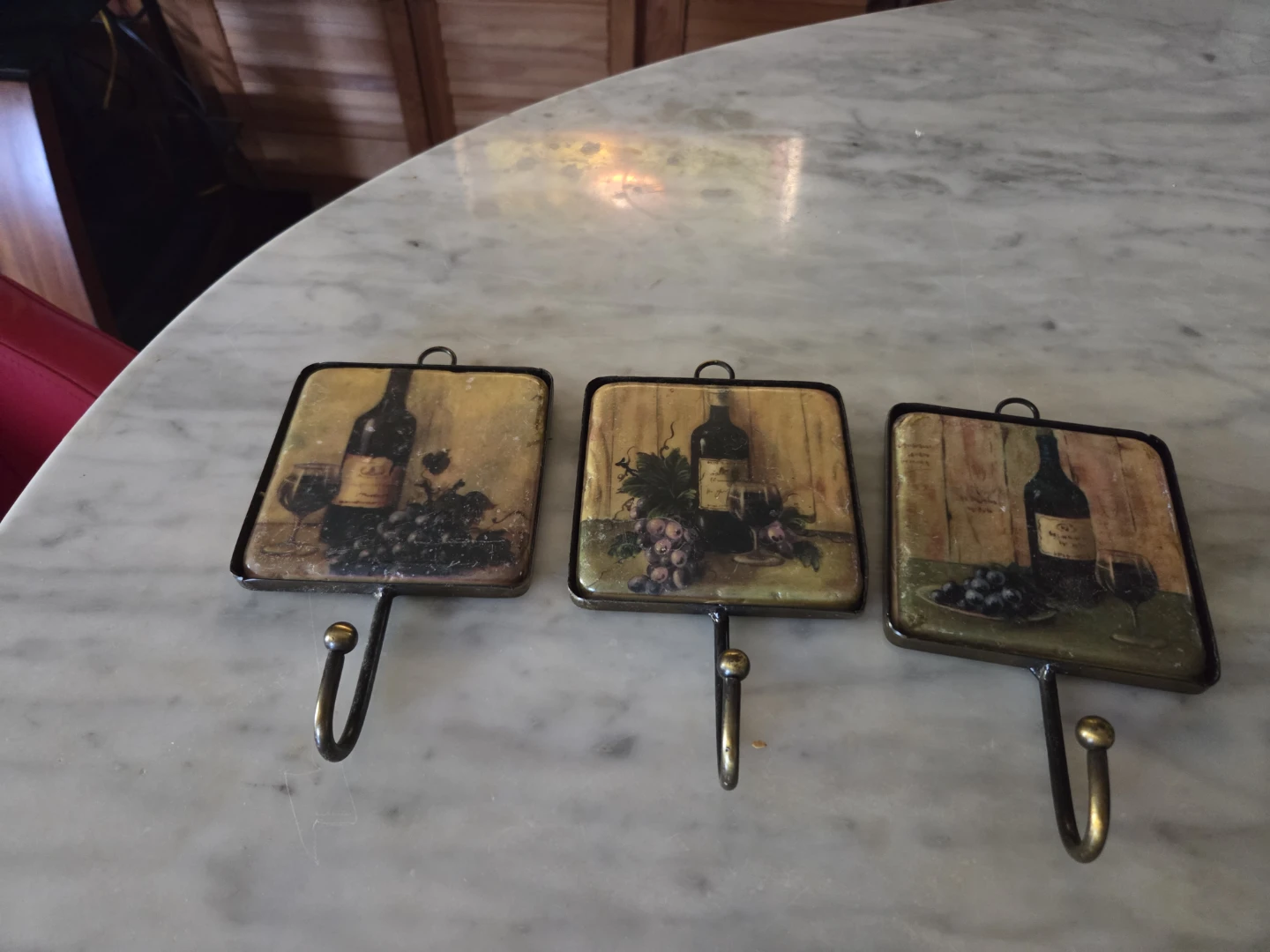 Set of 3 Wall Hooks with Wine Theme