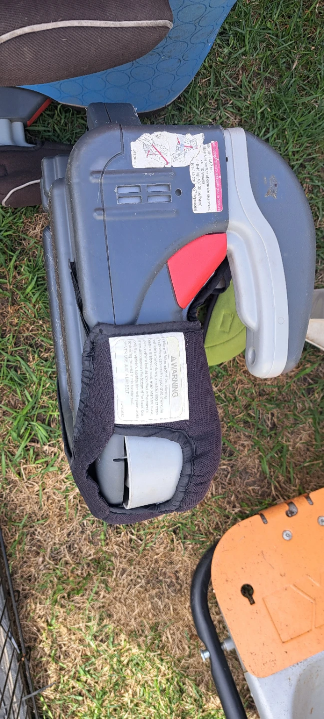 Graco Booster Car Seat - photo 4