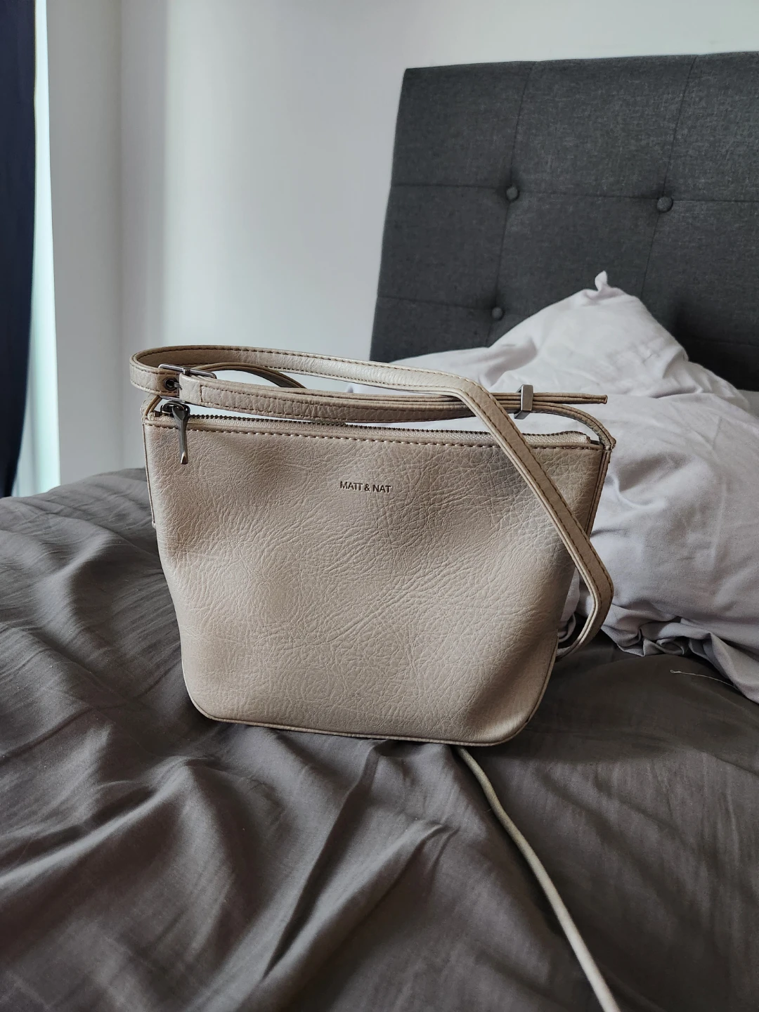 Matt & Nat Crossbody Bag