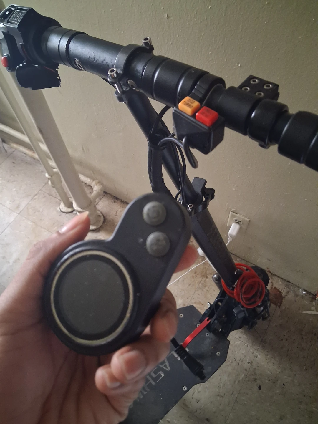 Flashwalk Solo Electric Scooter 52V 23AH Dual Motor 2000W - photo 5