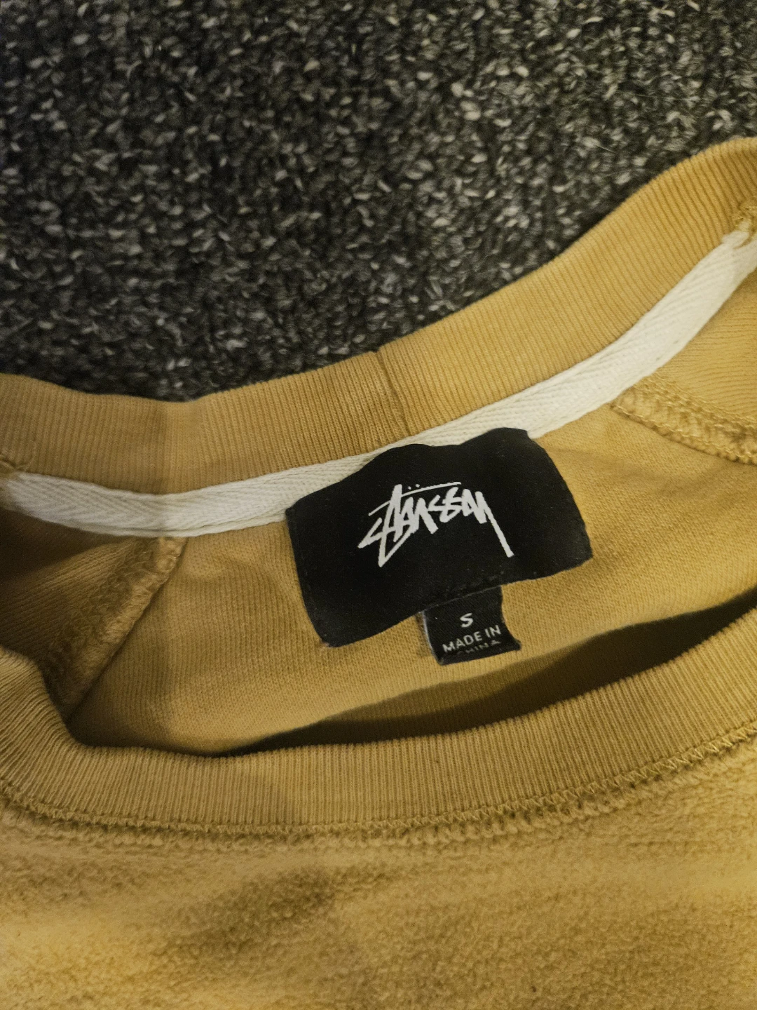Stüssy Yellow Crewneck Sweatshirt - photo 3