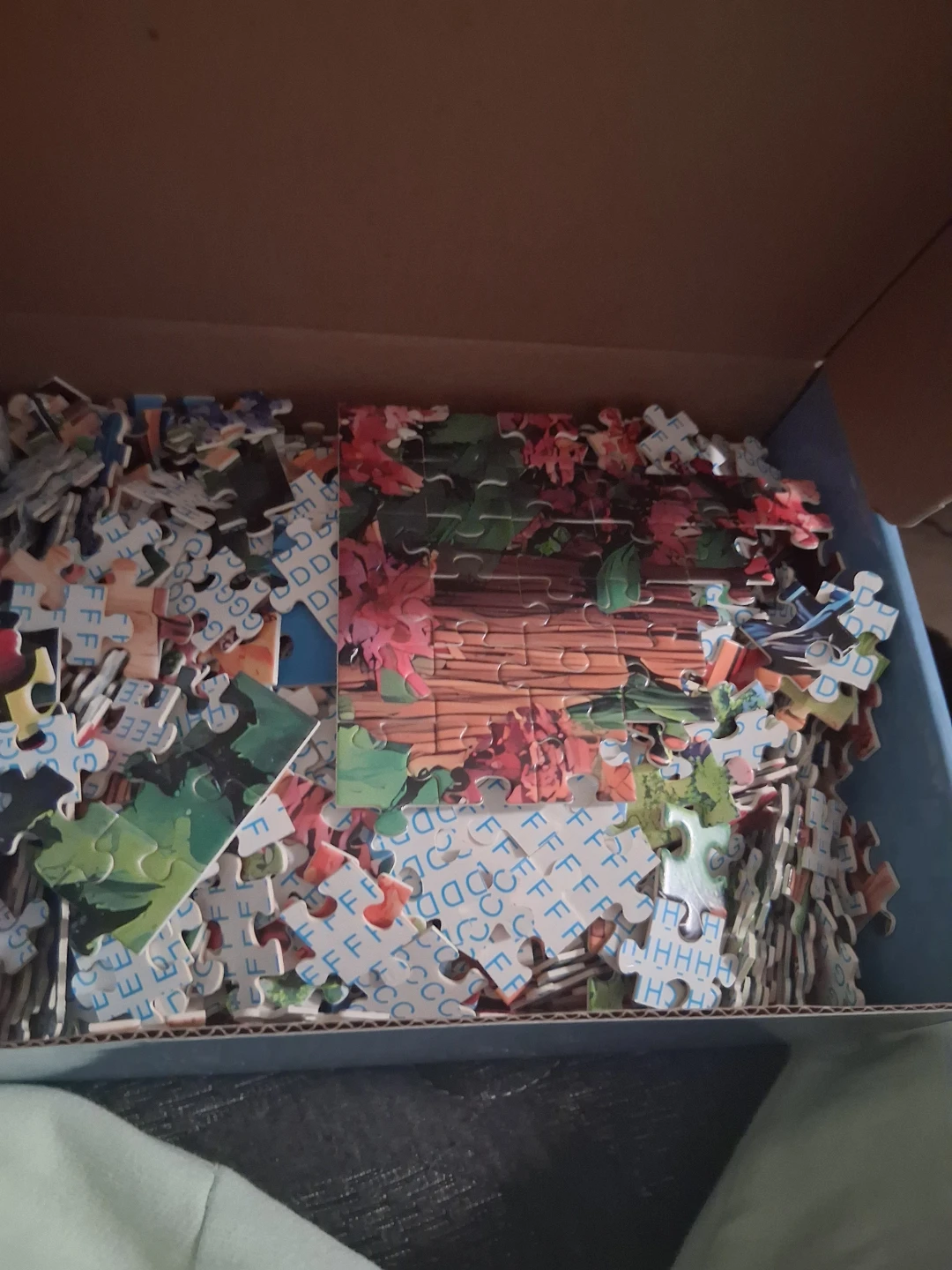 Spring Farm 1000 Piece Jigsaw Puzzle - photo 2