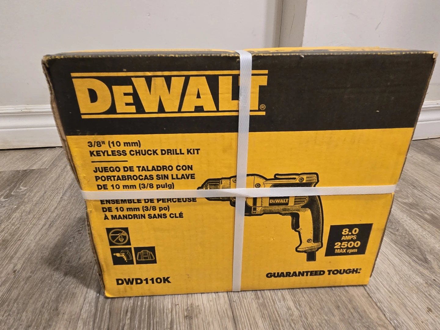 DEWALT 3/8" (10 mm) Keyless Chuck Drill Kit DWD110K