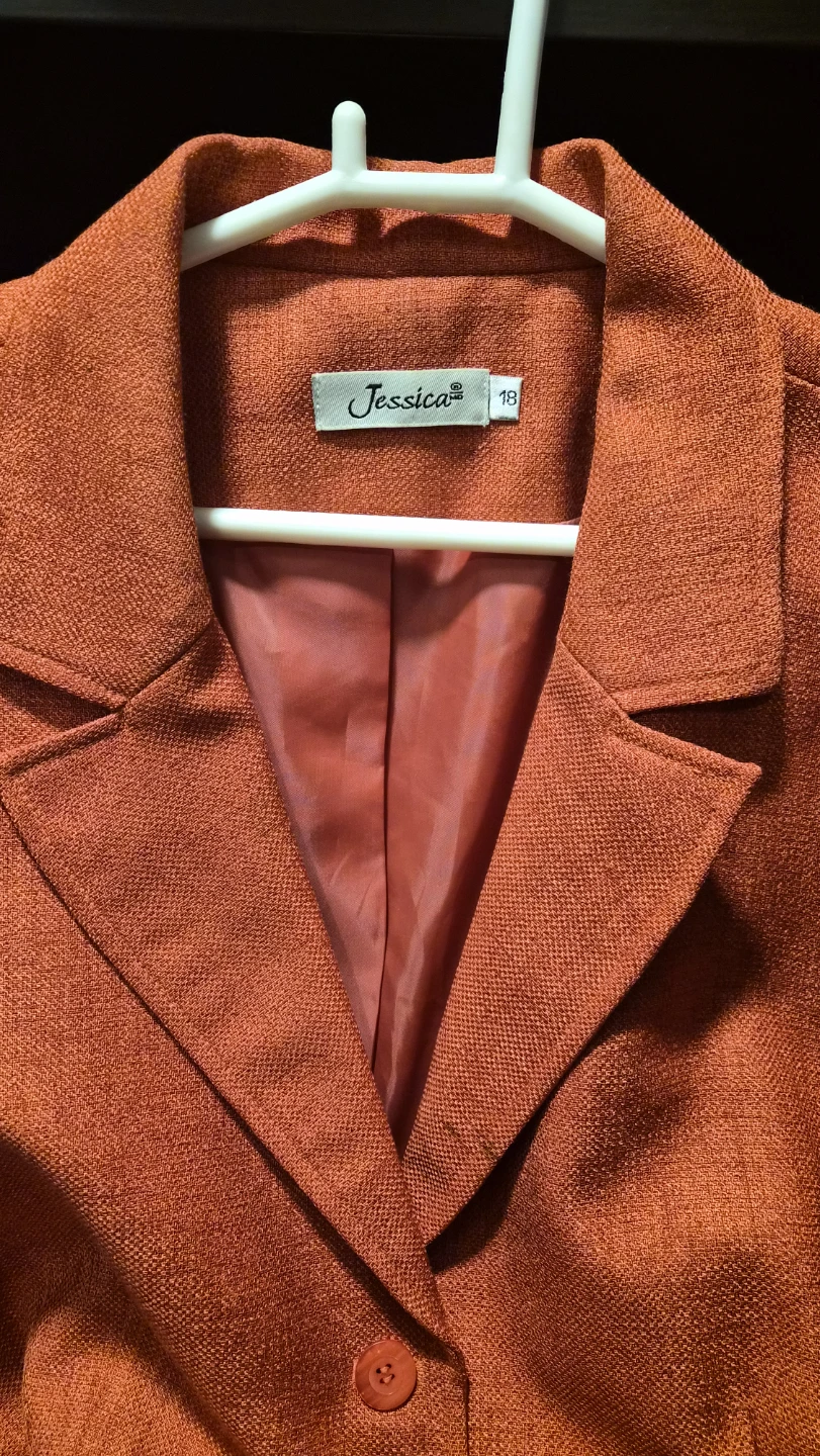 Jessica Women's Blazer - Size 18 - photo 2