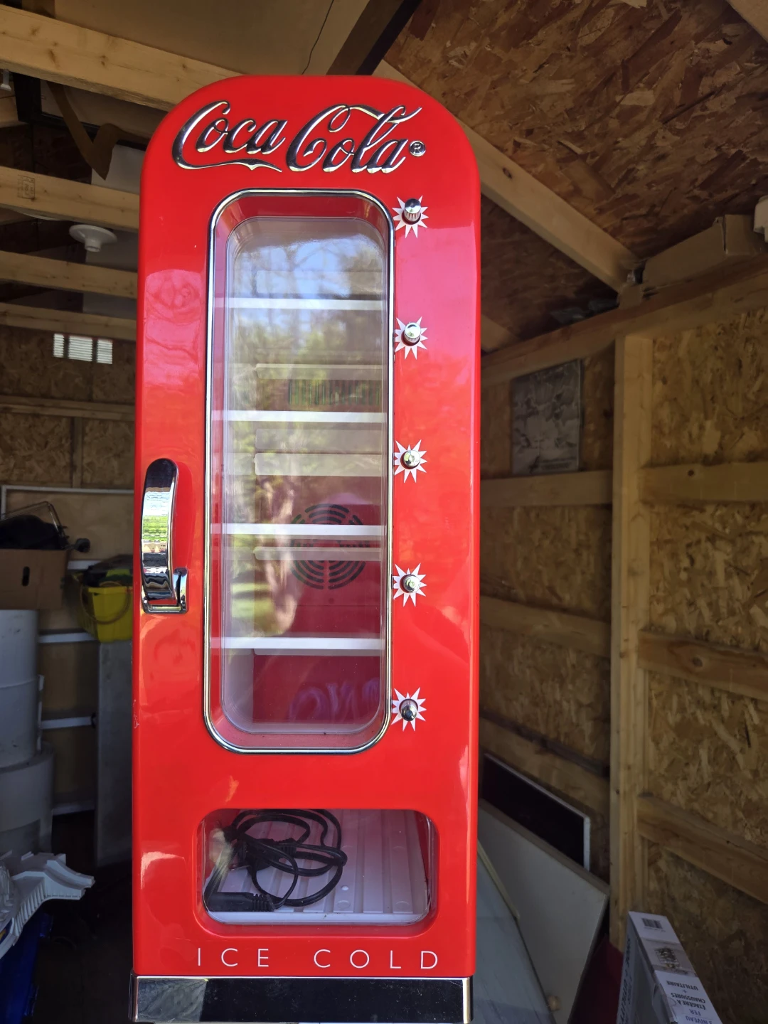 Coca-Cola Vending Machine