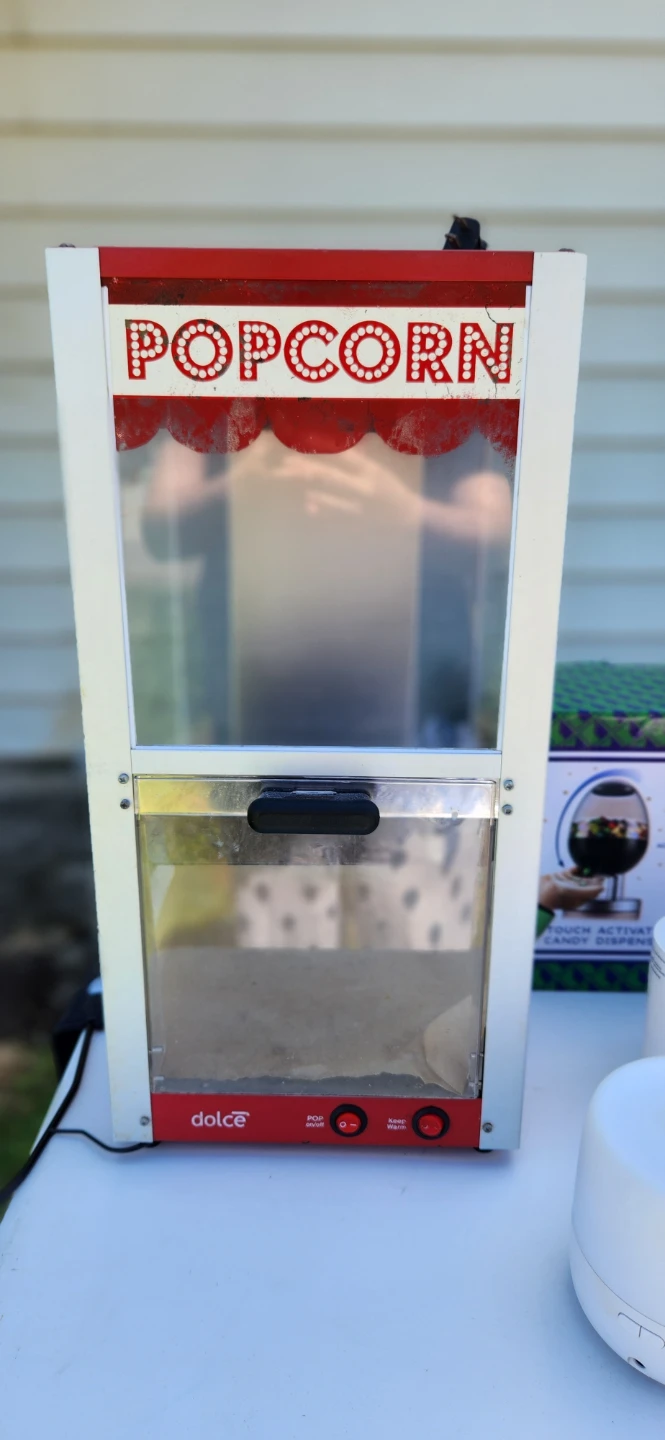 Dolce Theater Style Popcorn Maker