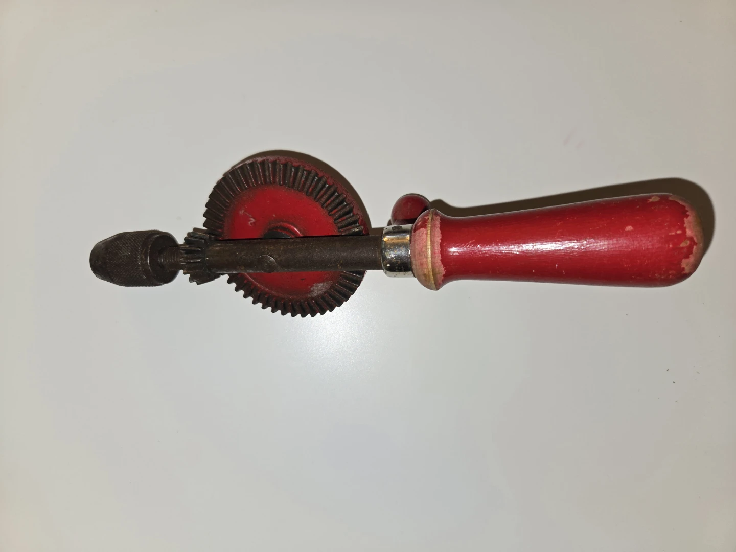 Vintage Red Millers Falls Hand Drill Tool - photo 2