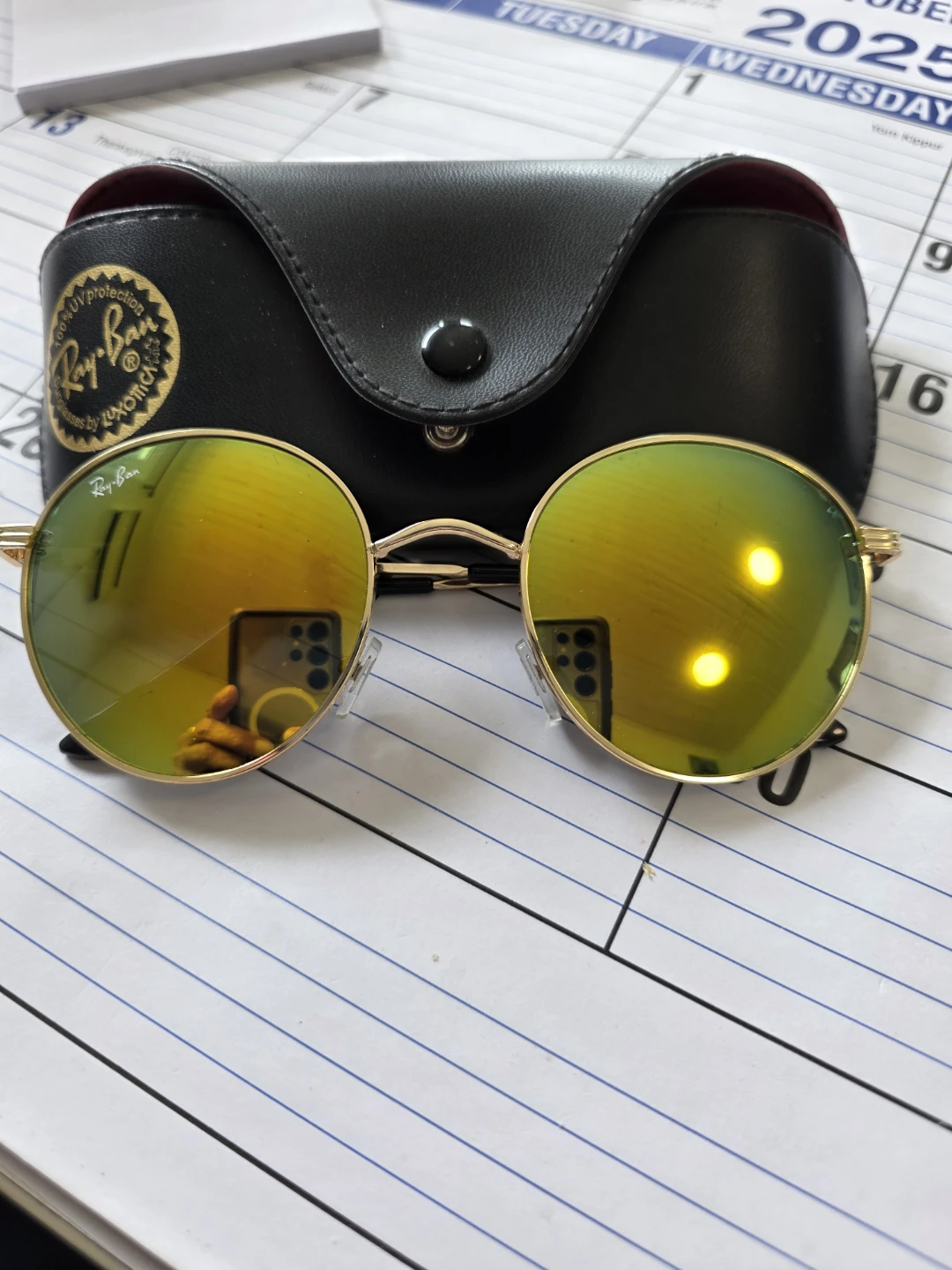 Vintage Ray-Ban Sunglasses with case