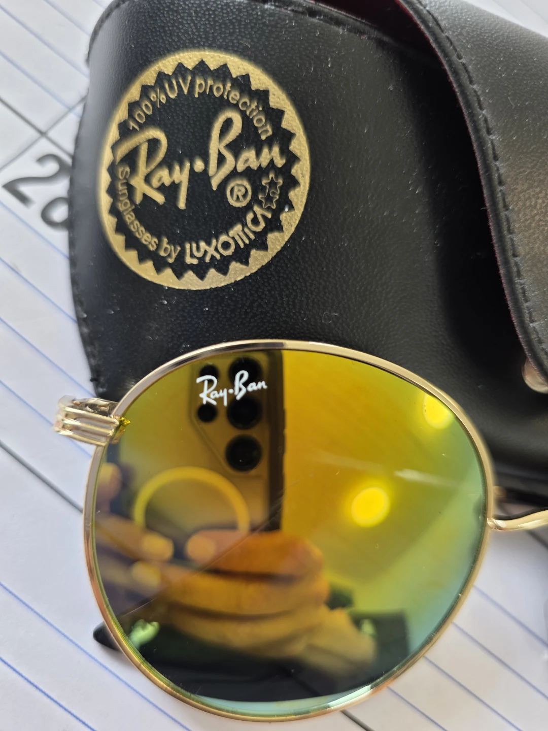 Vintage Ray-Ban Sunglasses with case - photo 2
