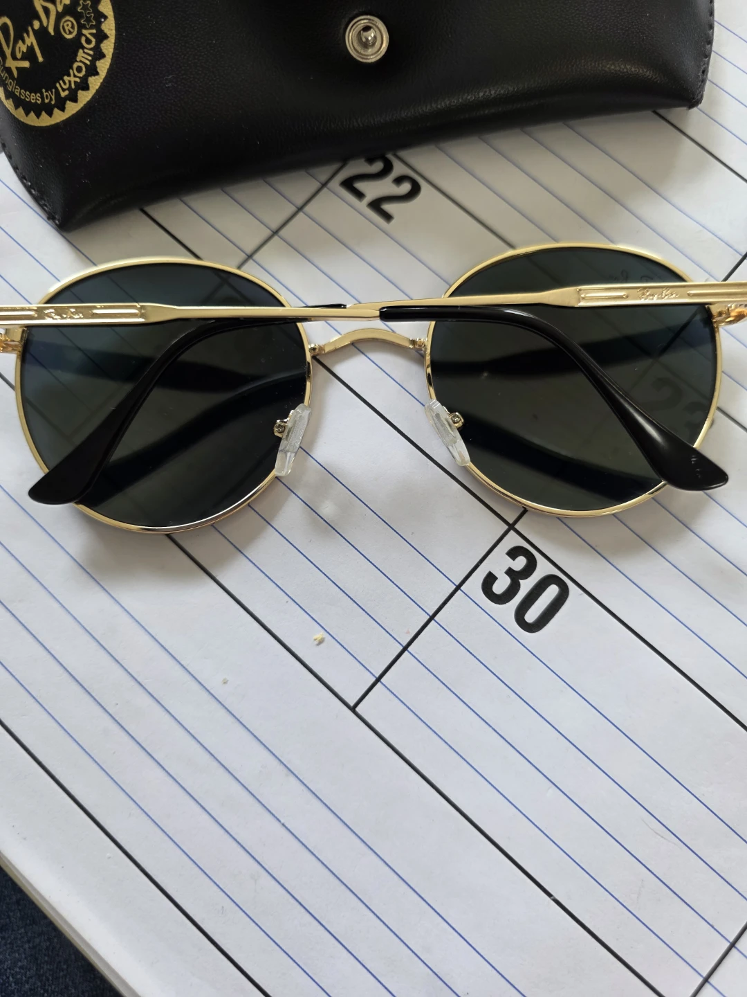 Vintage Ray-Ban Sunglasses with case - photo 5