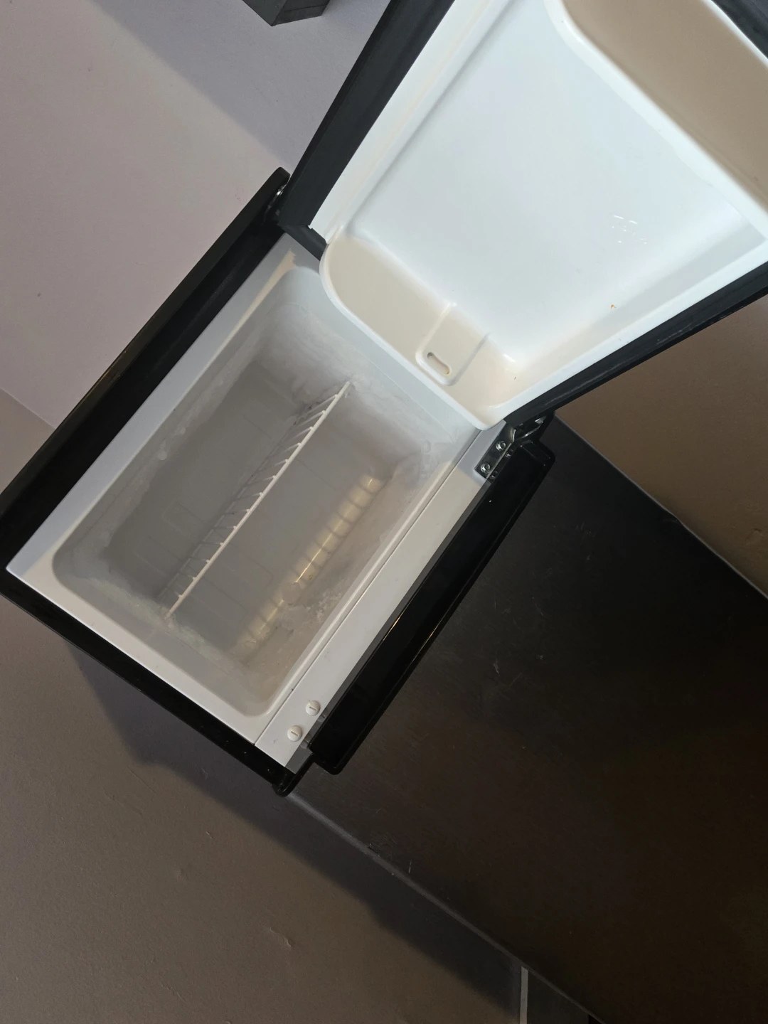 Magic Chef Mini Fridge - photo 4
