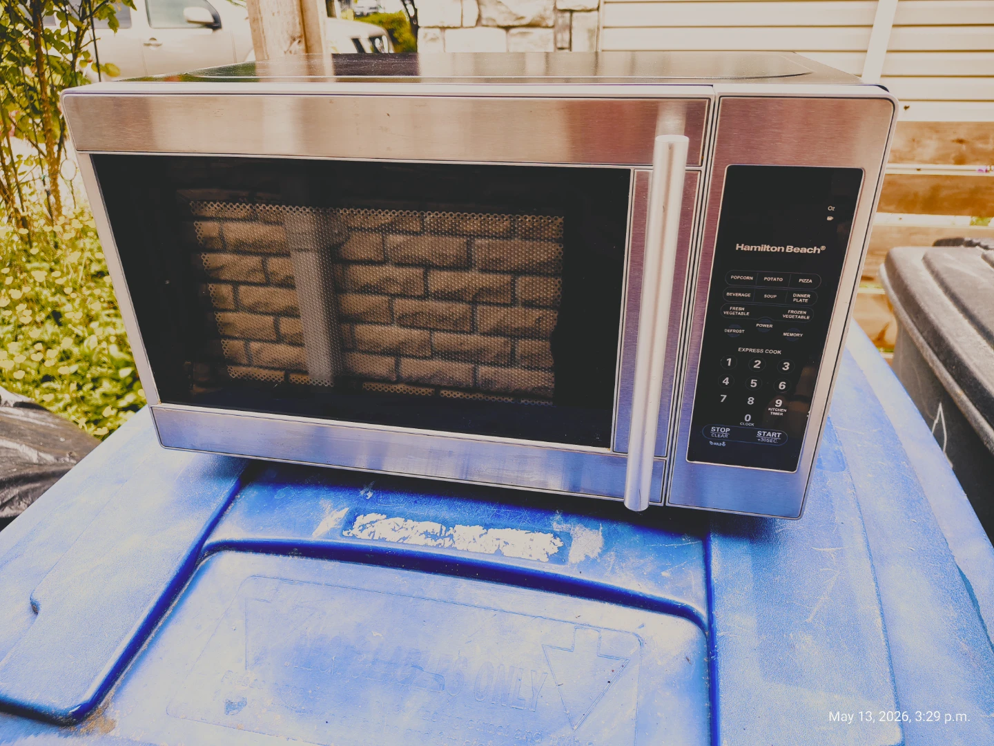Compact Modern Microwave - photo 3