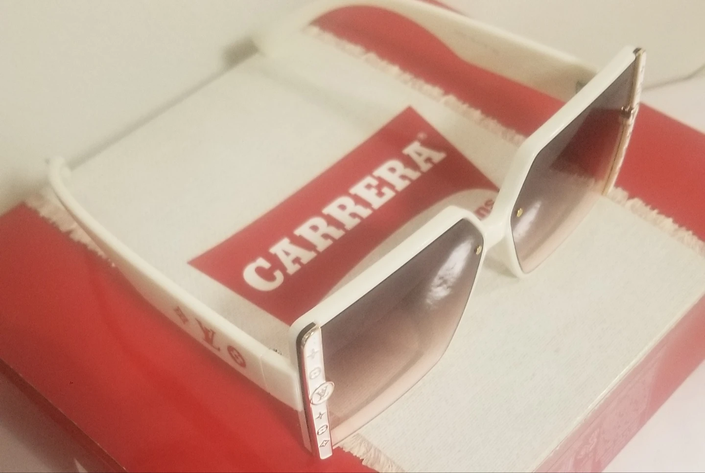 Brand new Fashion Sunglasses White Black UV Polarized - photo 2