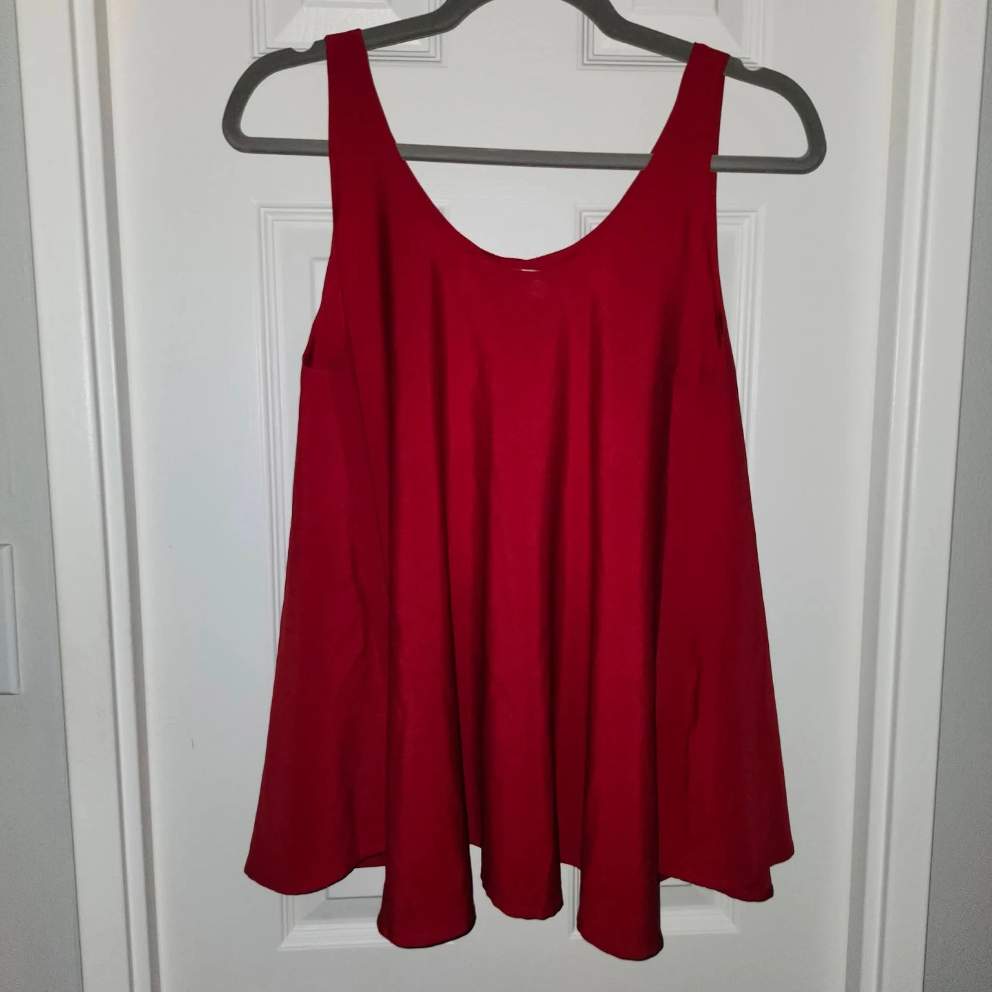 True Red Swing Tank Top. #XL  $8