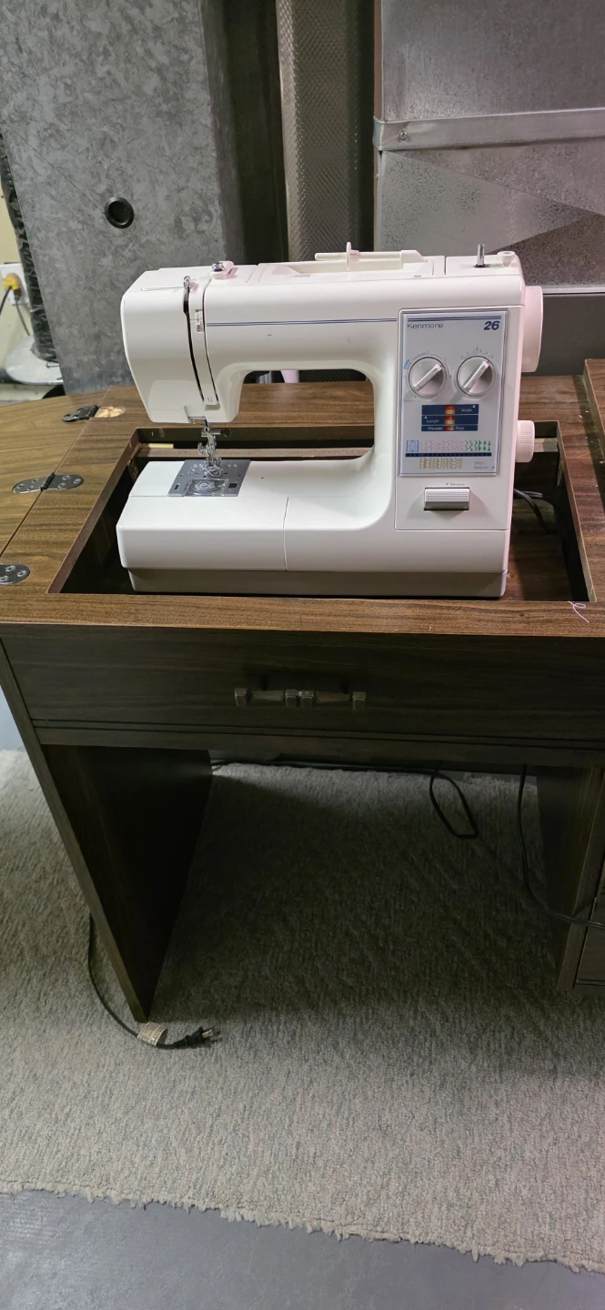 Kenmore 26 Sewing Machine