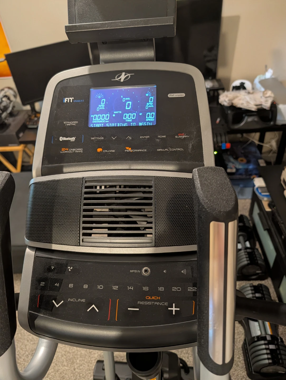 NordicTrack Spacesaver SE7i Elliptical - photo 4