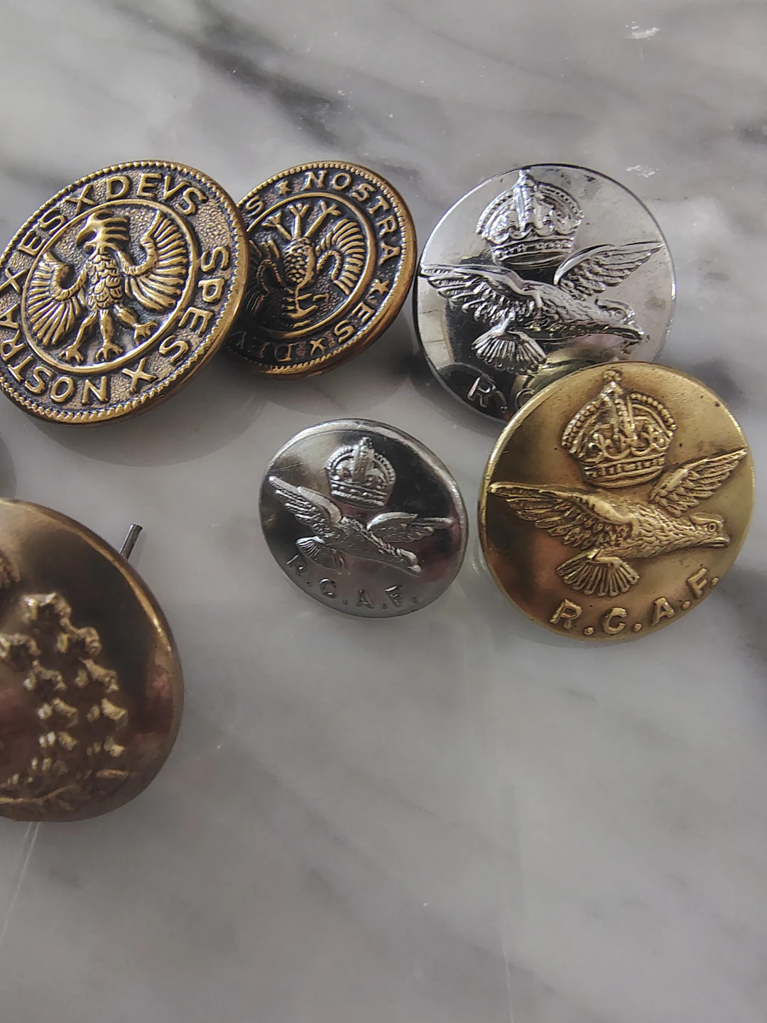 ✨ Vintage Military Button Lot – 13 Pieces ✨ - photo 3