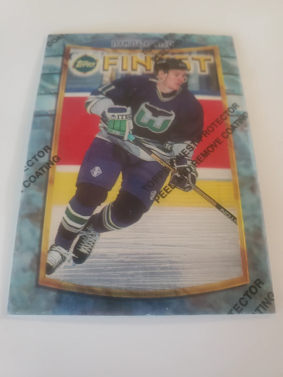1995 Topps Finest Andrei Nikolishin Hockey Card