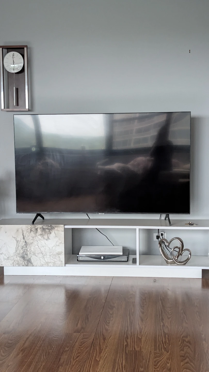 Samsung 65" Smart TV