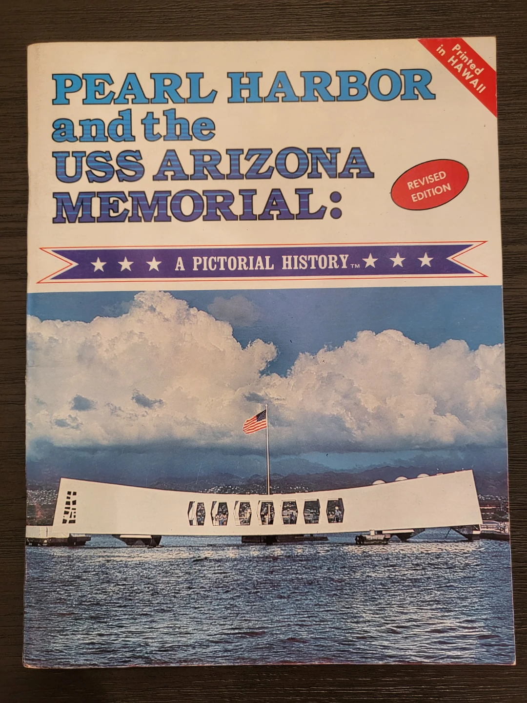 Pearl Harbor : A Pictorial History Book