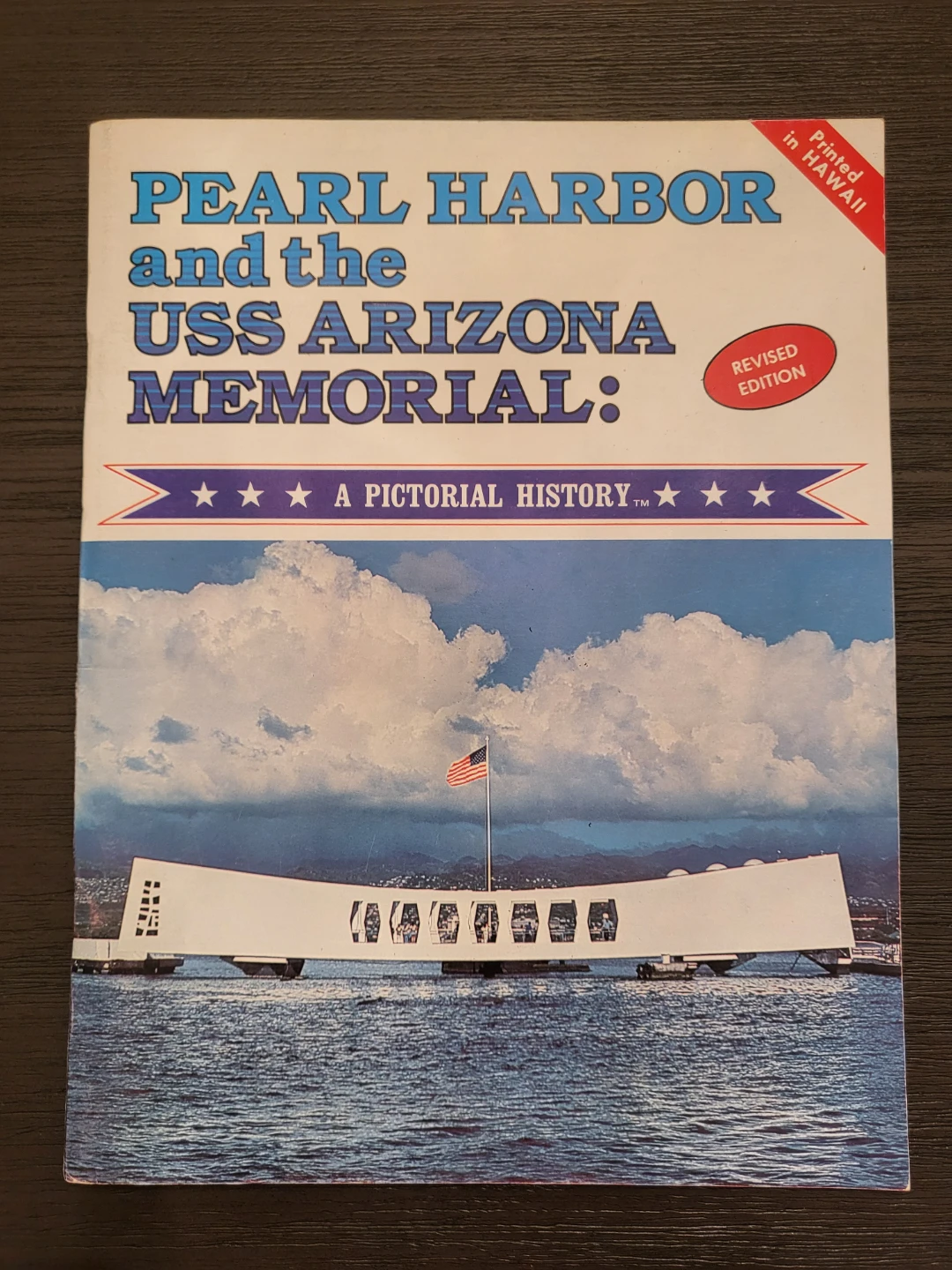 Pearl Harbor : A Pictorial History Book - photo 2