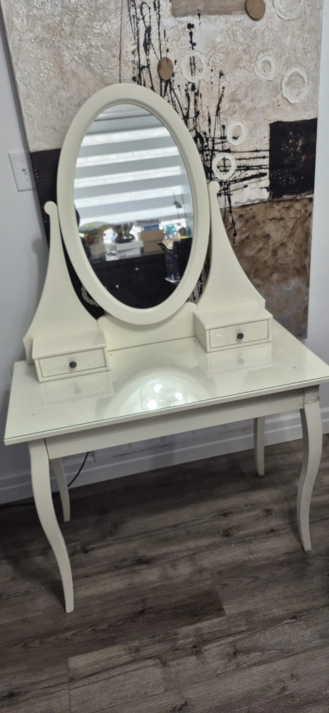 White Vanity Table with Mirror and Drawers