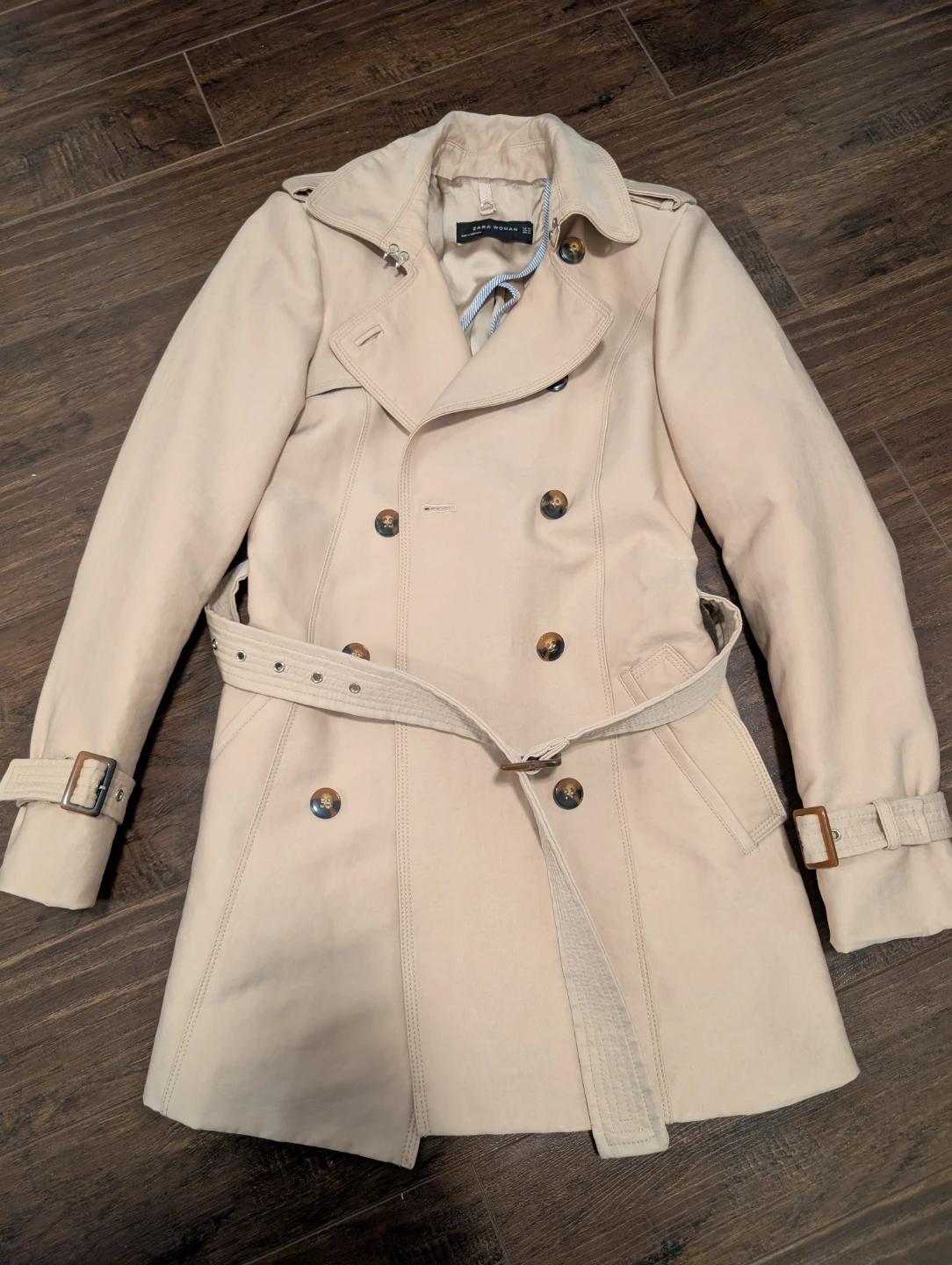 Zara Women's Beige Trench Coat
