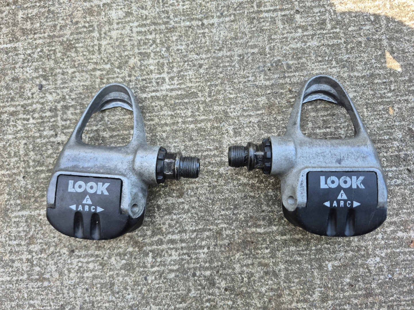 LOOK ARC Road Bike Pedals