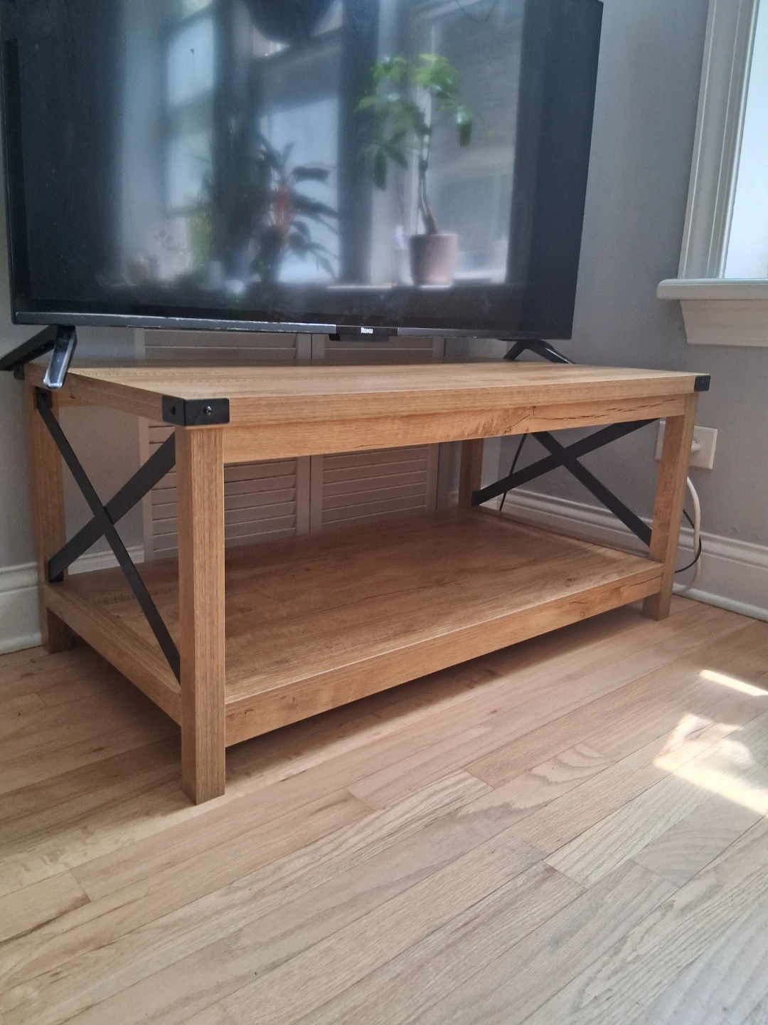 Farmhouse Style Coffee Table
