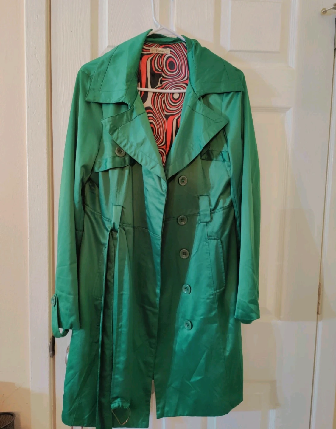 Lulumari Green Trench Coat with Bold Printing Lining - photo 2