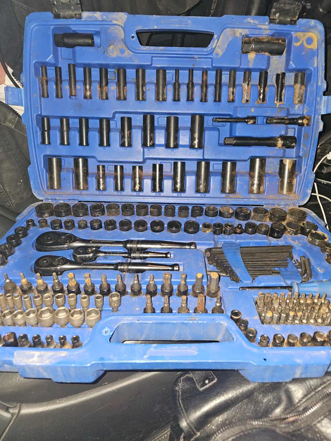 Mastercraft Socket Wrench Tool Set - photo 2