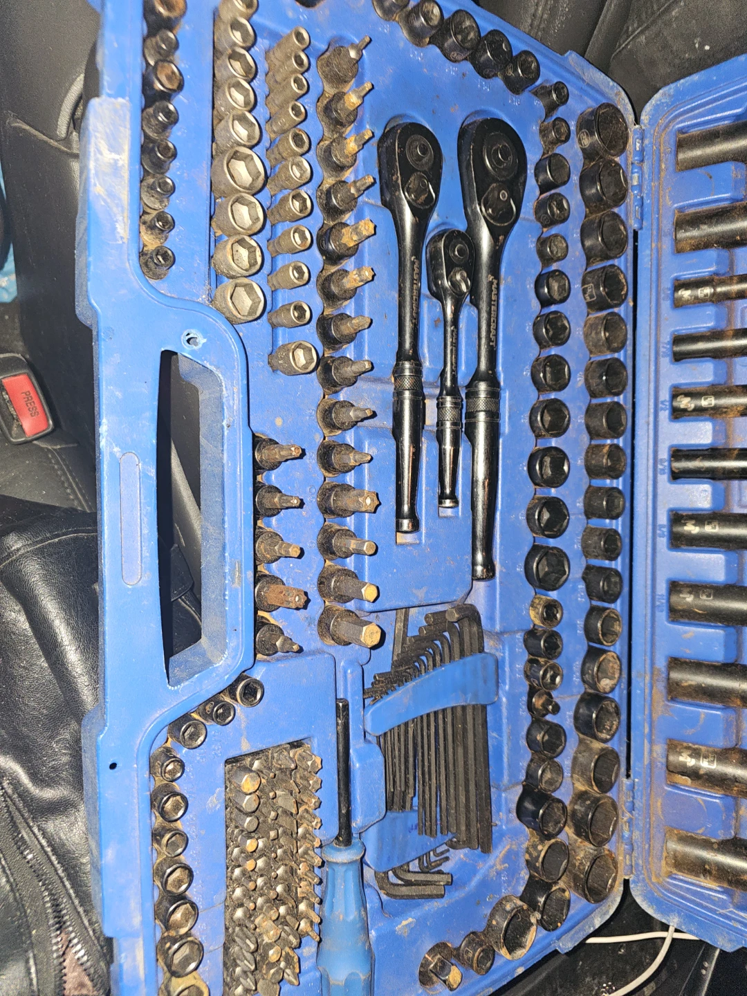 Mastercraft Socket Wrench Tool Set - photo 3
