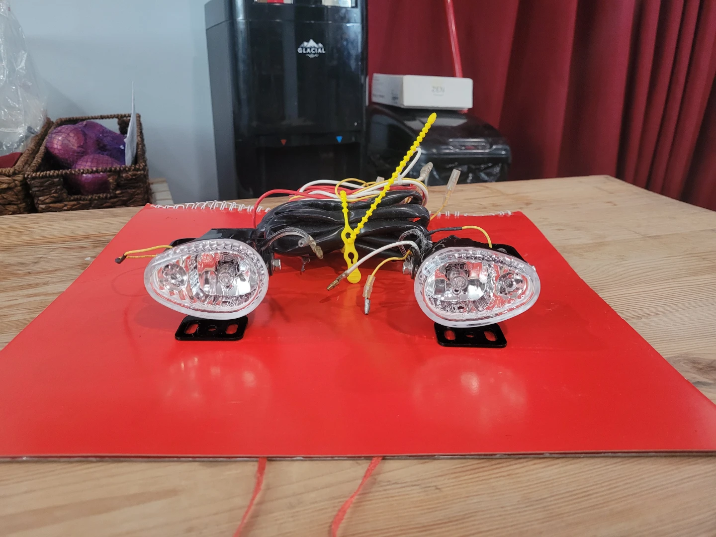 ALPENA - Pair of Fog Lights with parking lights