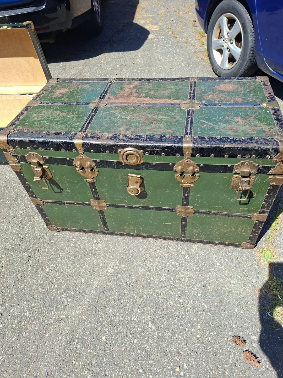 Vintage Green Steamer Trunk - photo 2