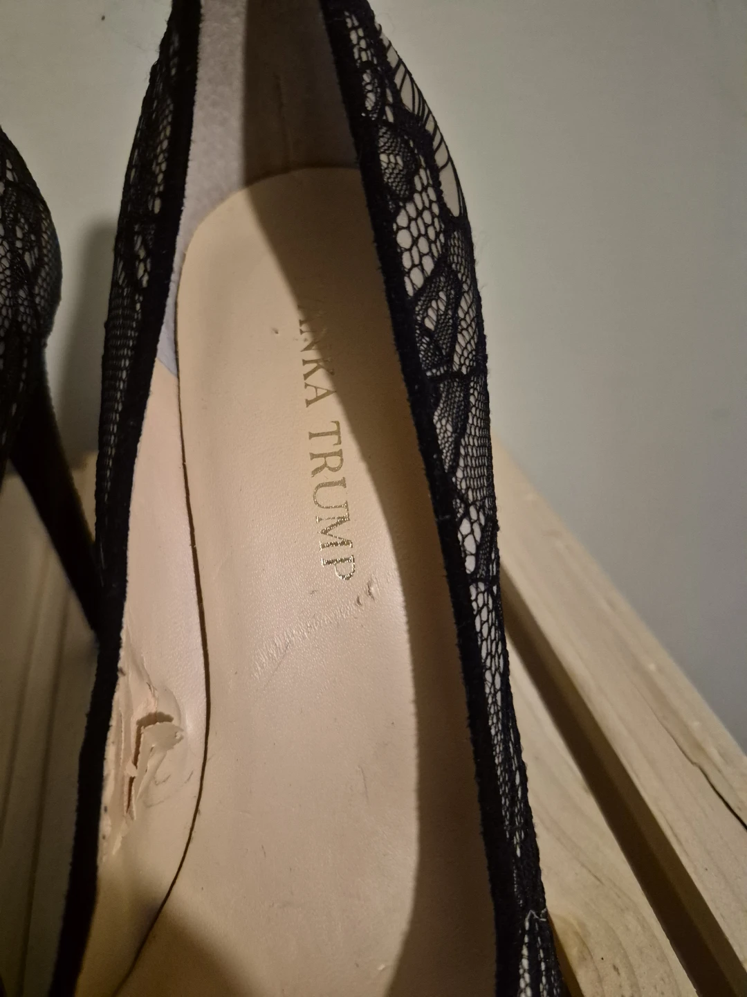 Ivanka Trump Black Lace Stiletto Heels Size 7.5 - photo 2