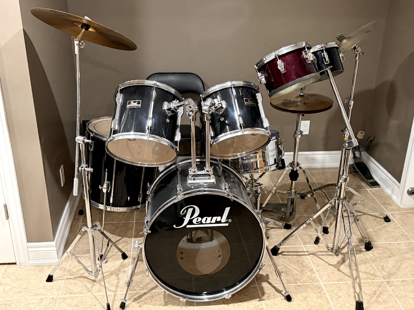 Pearl Export drum kit