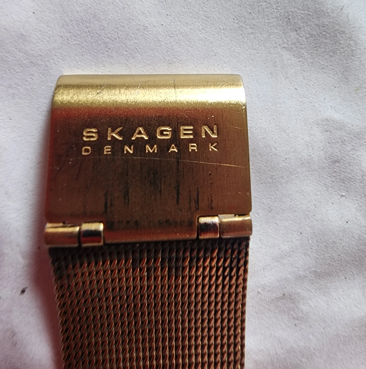 WATCH - photo 2