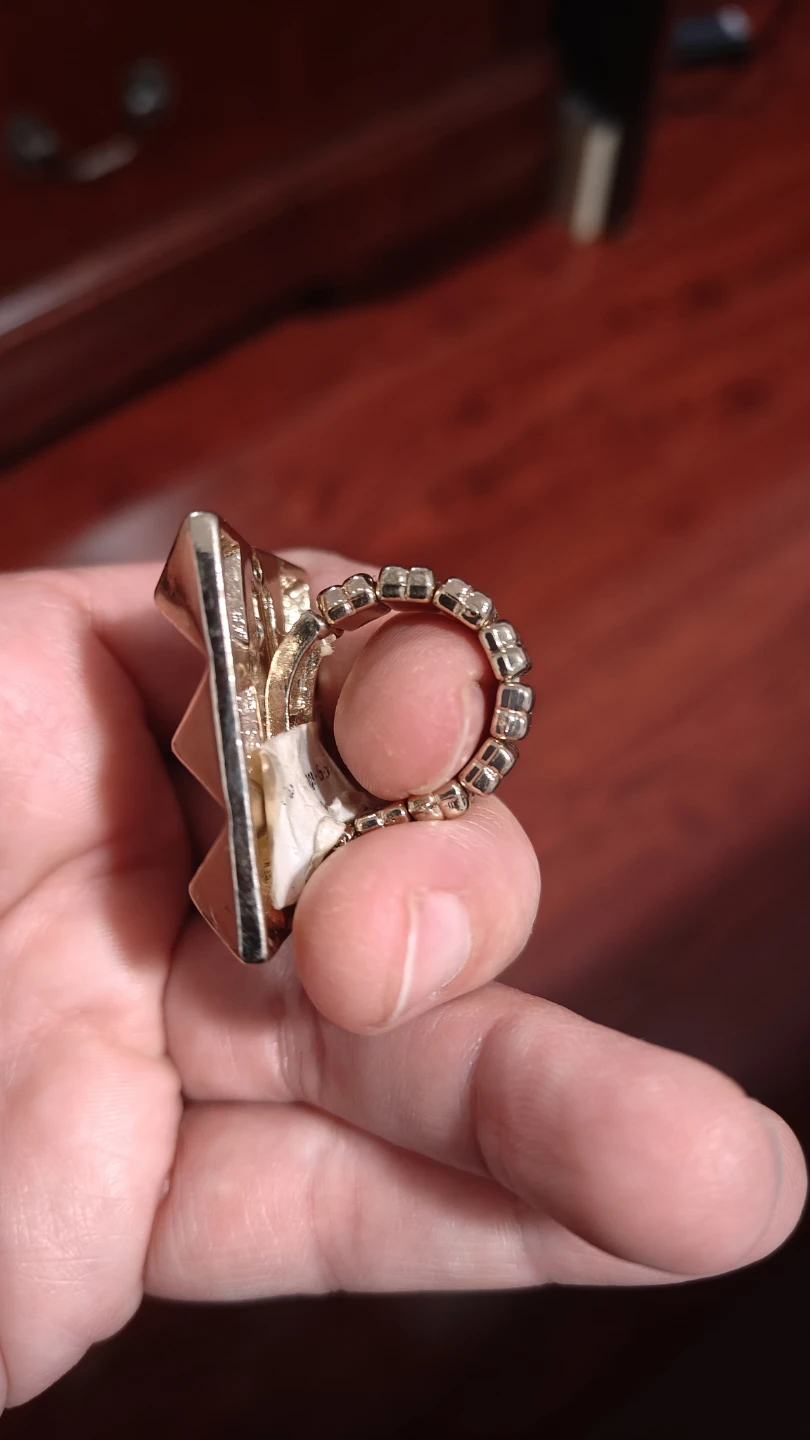 Gold Tone Pyramind Ring - photo 2