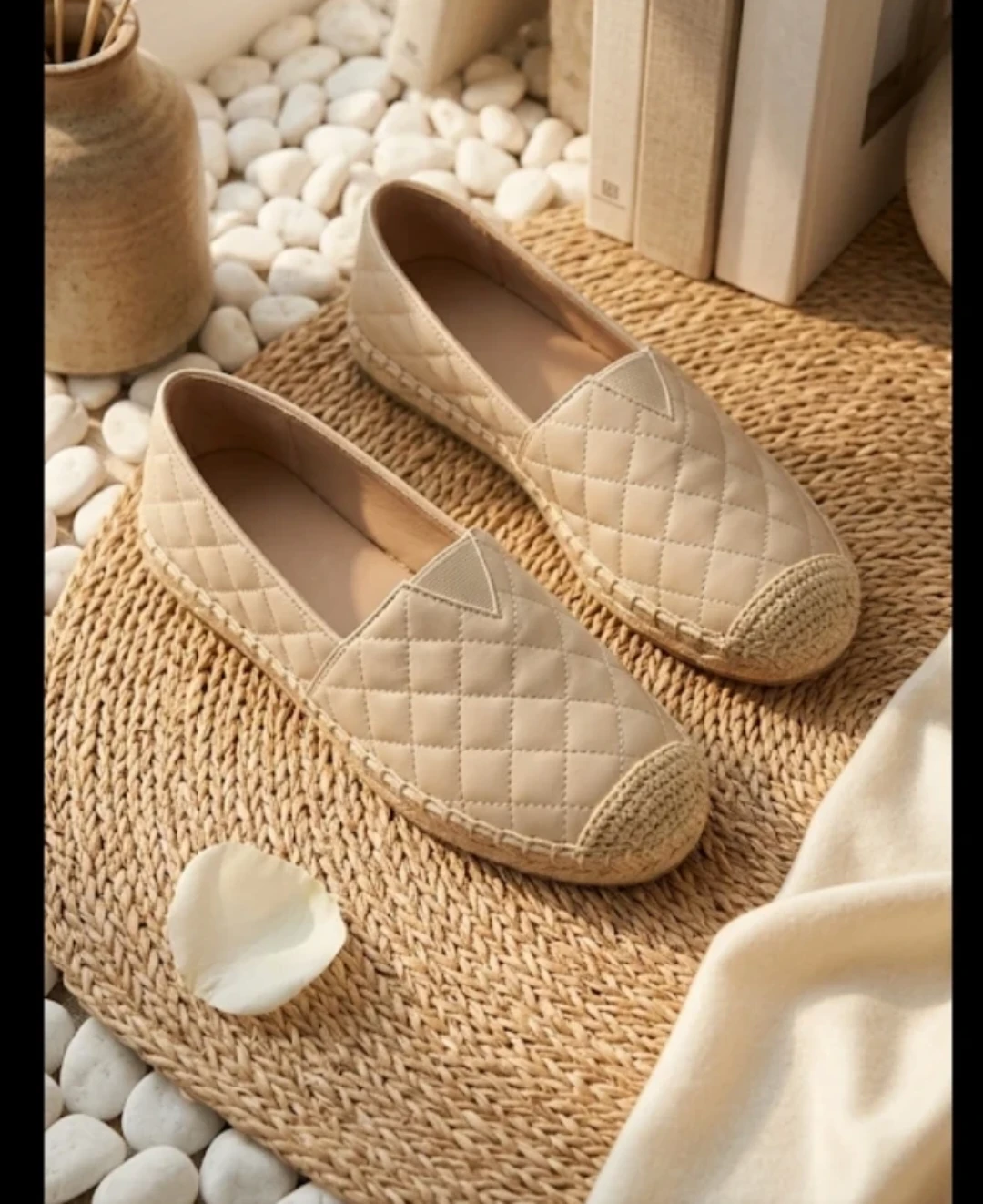 Brand new Flats size 6.5US 37