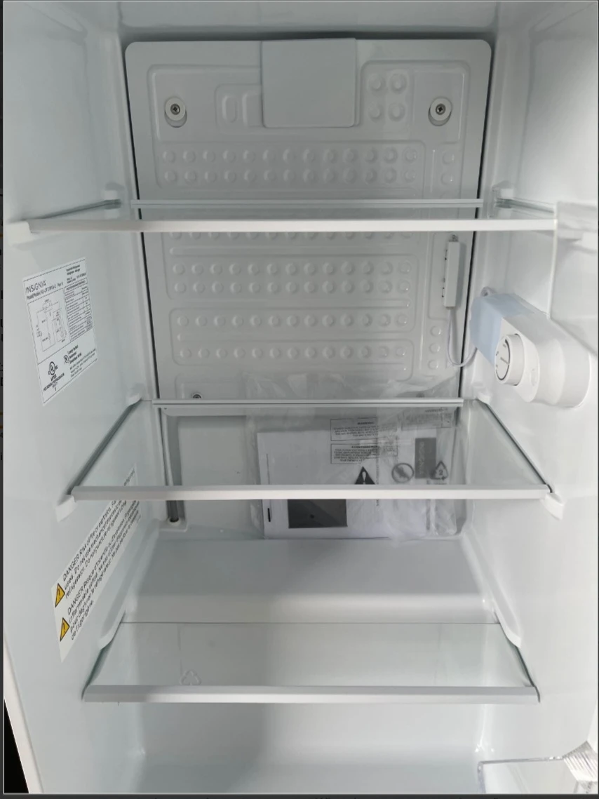 Insignia Black Compact Refrigerator NS-CF33BK3-C - photo 4