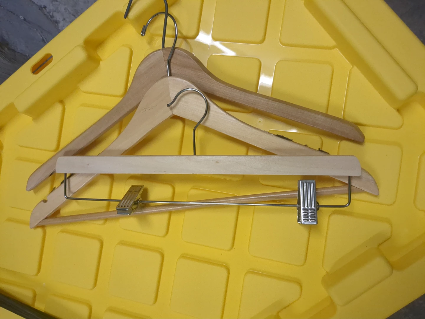 Set of 4 Wooden Hangers with Clips