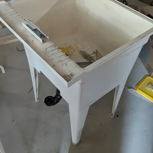 Utility Sink with Legs