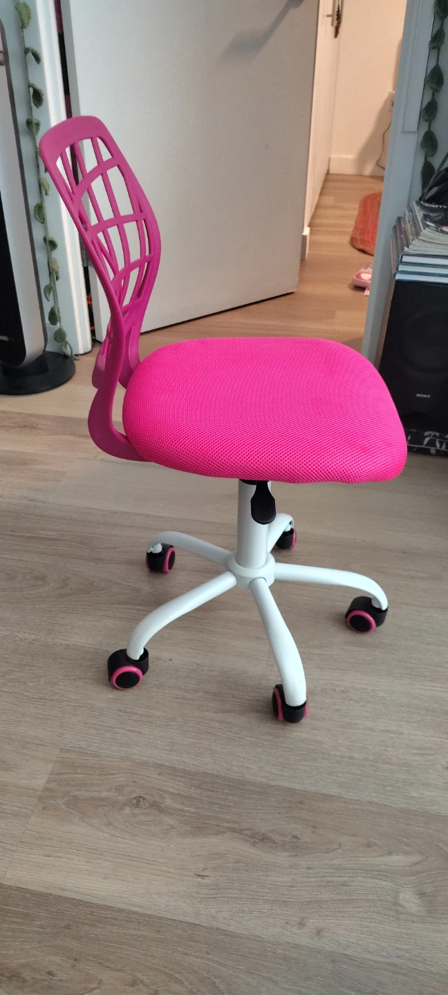 Pink Mesh Office Chair - photo 3